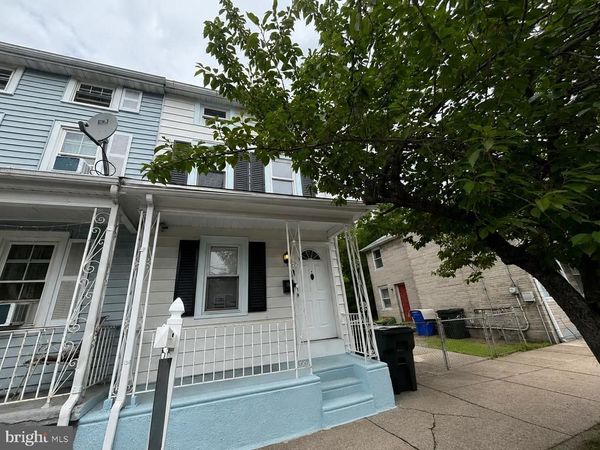 16 E FEDERAL STREET, BURLINGTON, NJ 08016