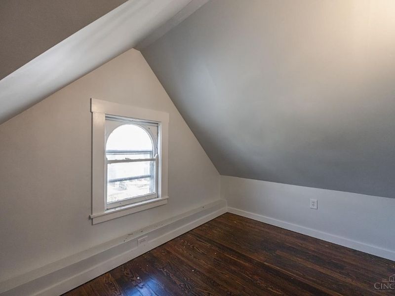 2412 Fairview Avenue, Cincinnati, OH 45219 Photo 13