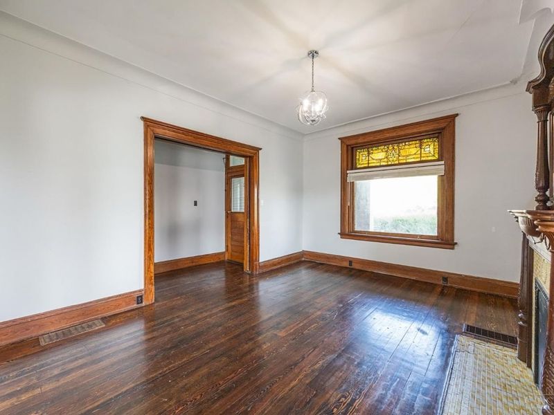 2412 Fairview Avenue, Cincinnati, OH 45219 Photo 4