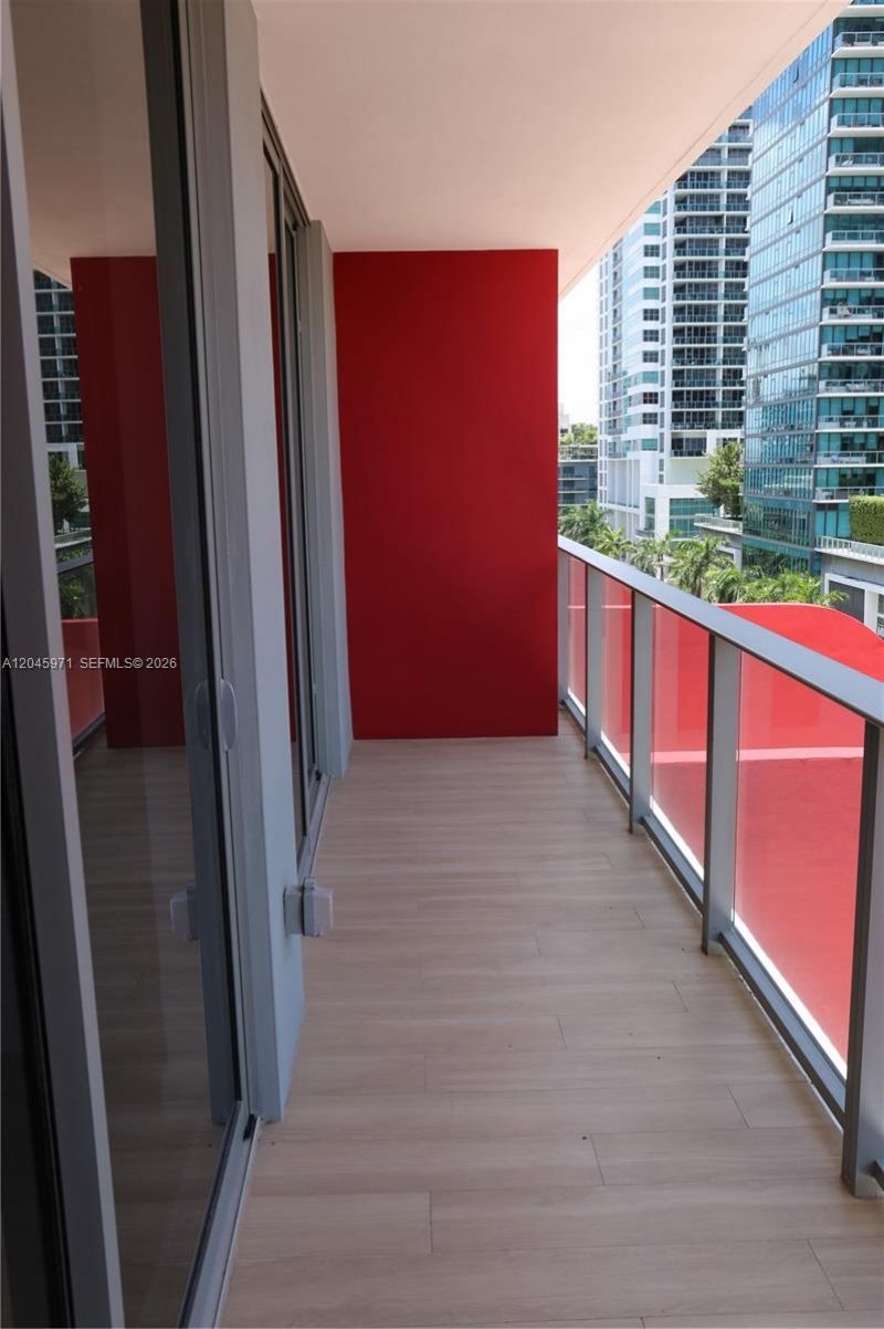 90 NE 32nd St , Unit 702, Miami, FL 33137 Photo