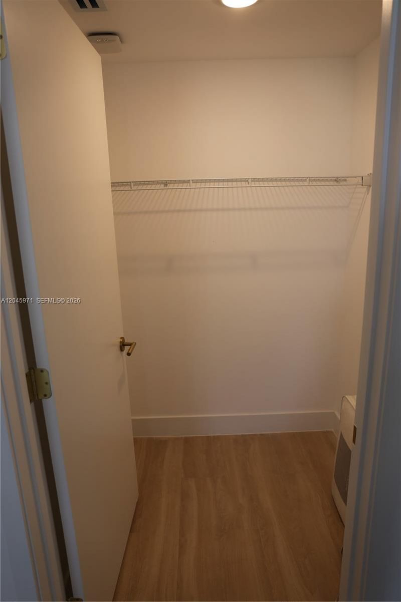 90 NE 32nd St , Unit 702, Miami, FL 33137 Photo