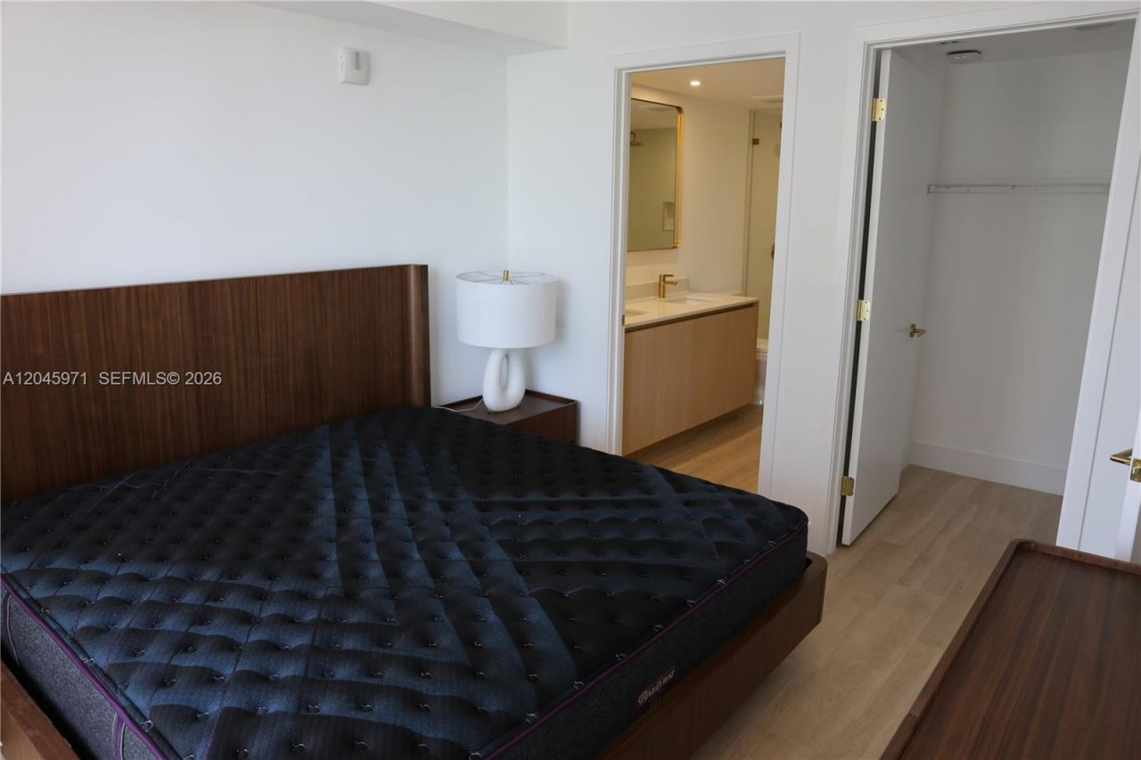 90 NE 32nd St , Unit 702, Miami, FL 33137 Photo