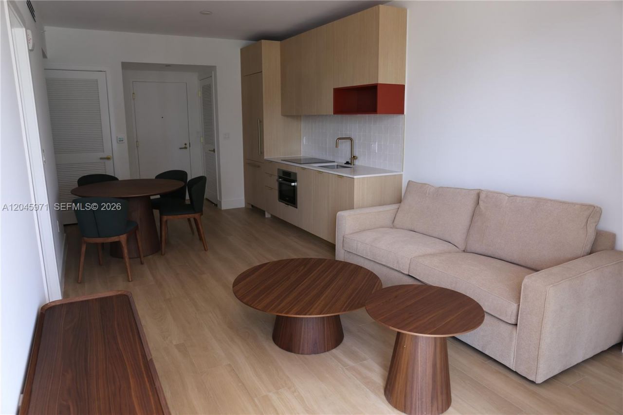 90 NE 32nd St , Unit 702, Miami, FL 33137 Photo