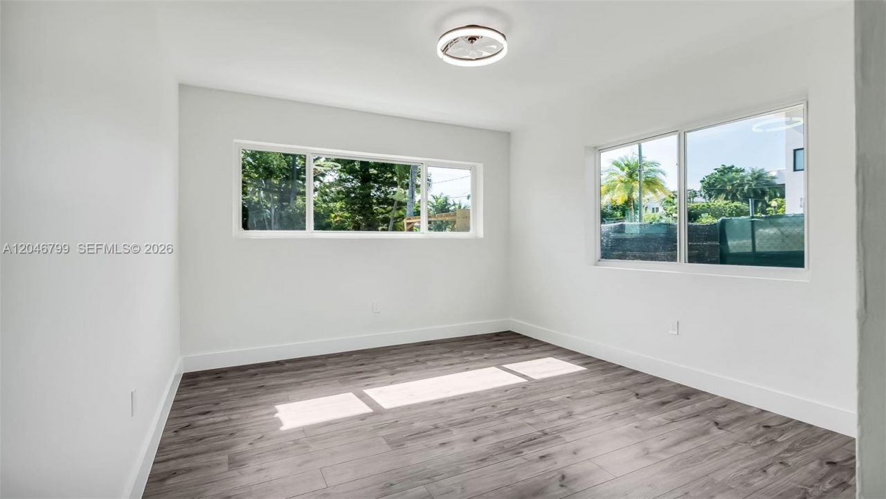 1500 NE 13th Pl , Miami, FL 33139 Photo