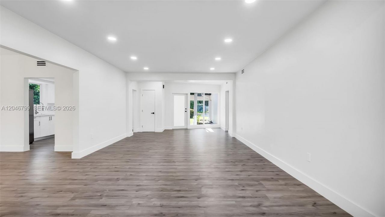 1500 NE 13th Pl , Miami, FL 33139 Photo