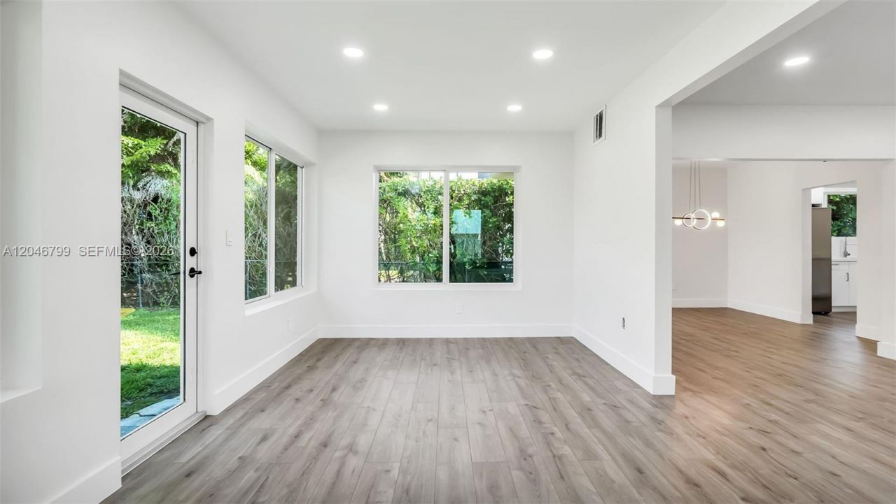 1500 NE 13th Pl , Miami, FL 33139 Photo