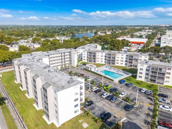 14155 SW 87th St , Unit E410, Miami, FL 33183