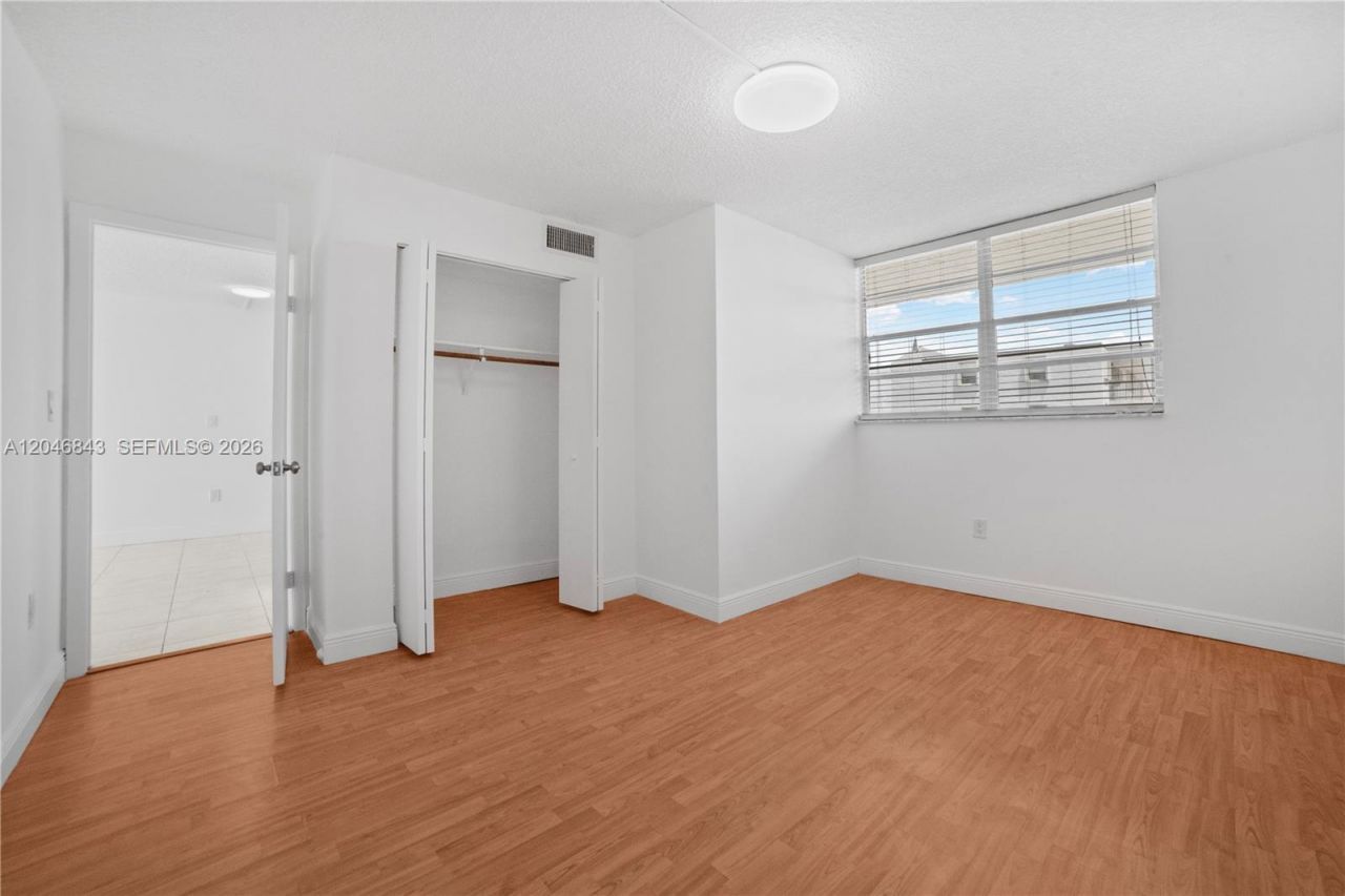 14155 SW 87th St, Unit E410, Miami, FL 33183 Photo