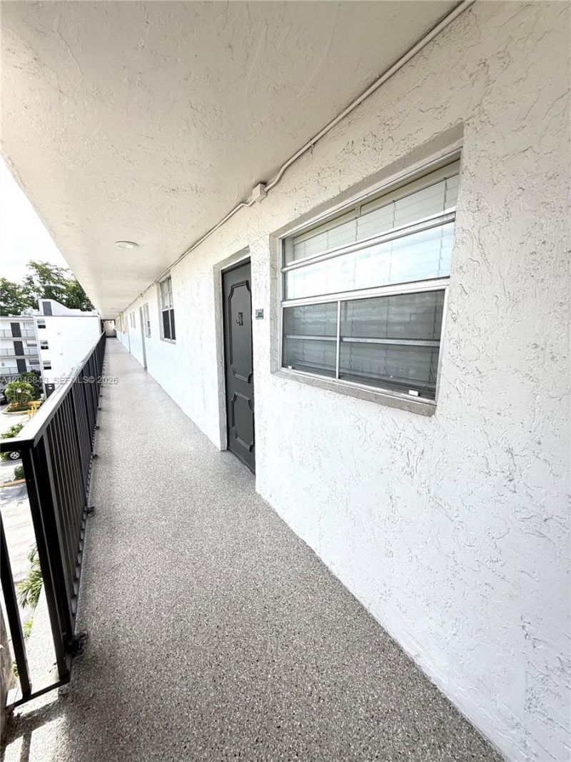 14155 SW 87th St , Unit E410, Miami, FL 33183 Photo