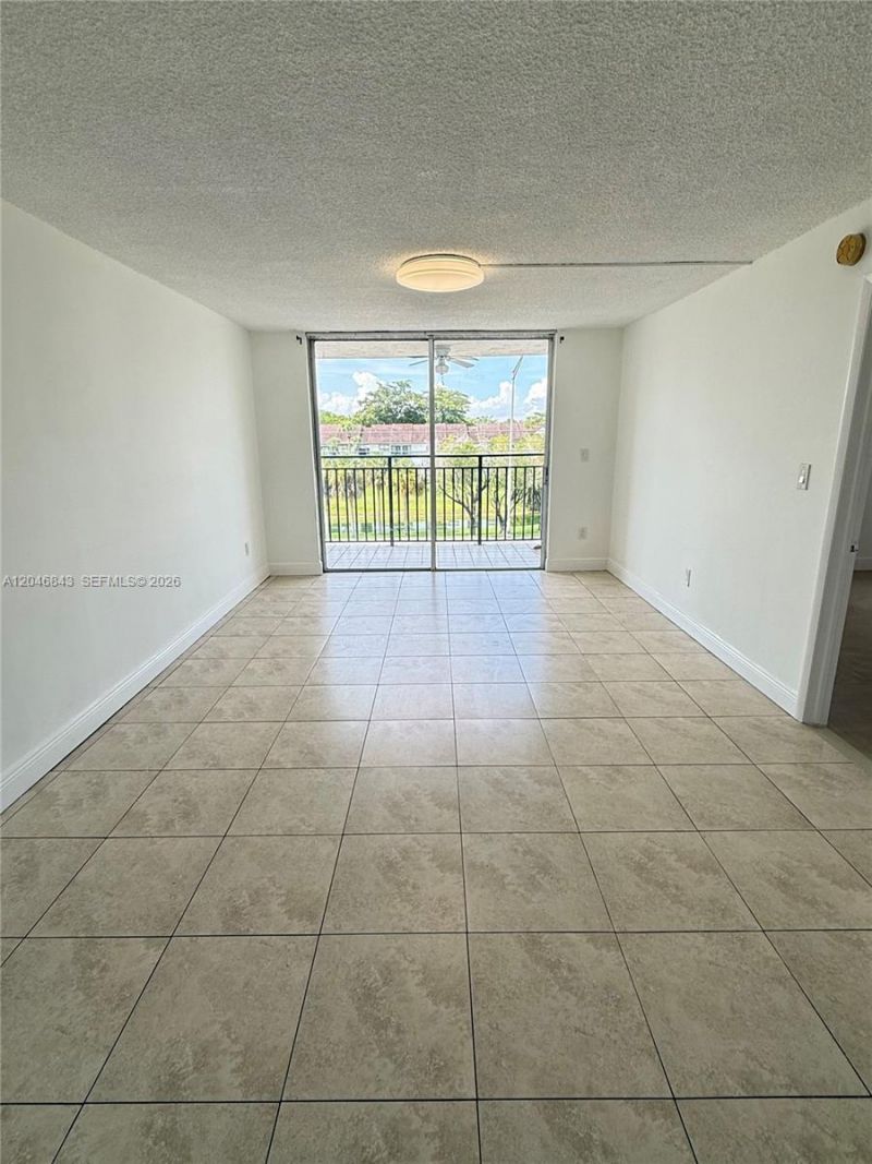 14155 SW 87th St , Unit E410, Miami, FL 33183 Photo