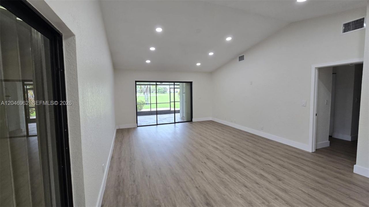 391 Ivy Ln , Unit 1, Weston, FL 33326 Photo