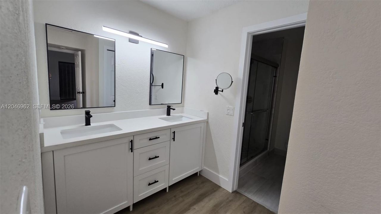 391 Ivy Ln , Unit 1, Weston, FL 33326 Photo