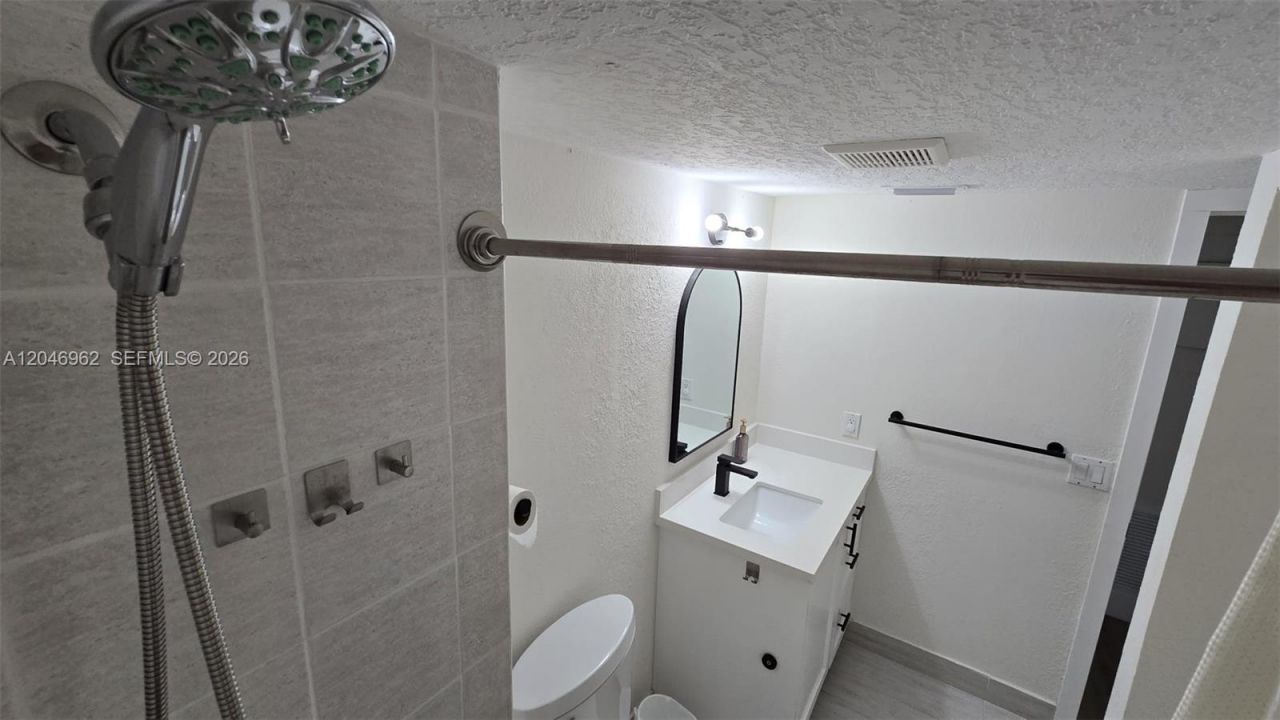 391 Ivy Ln , Unit 1, Weston, FL 33326 Photo