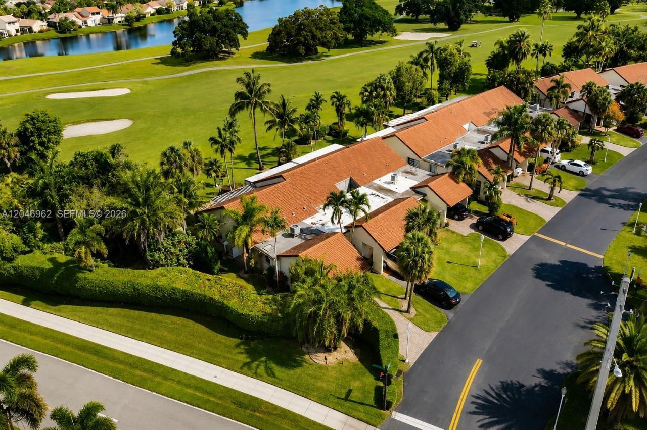 391 Ivy Ln , Unit 1, Weston, FL 33326 Photo