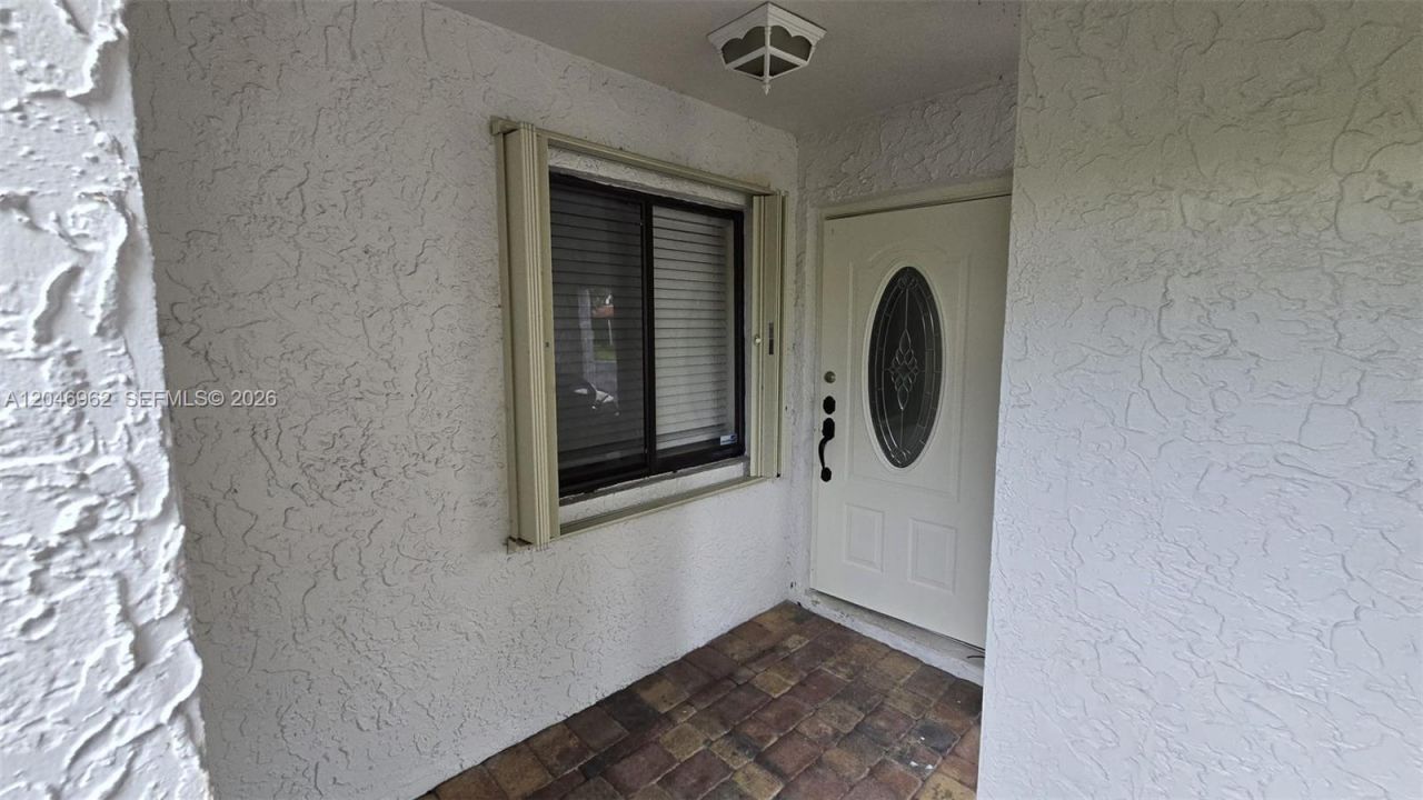 391 Ivy Ln , Unit 1, Weston, FL 33326 Photo