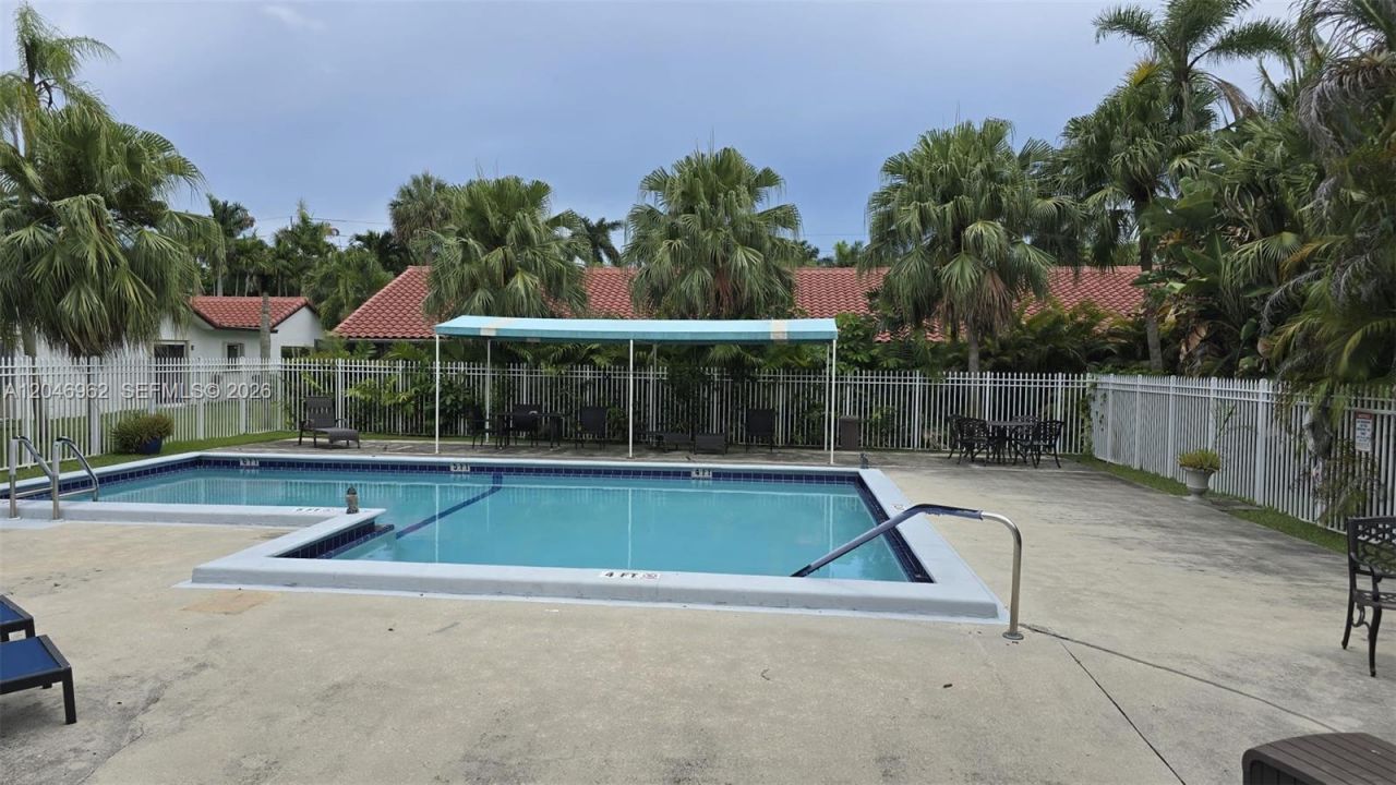 391 Ivy Ln , Unit 1, Weston, FL 33326 Photo