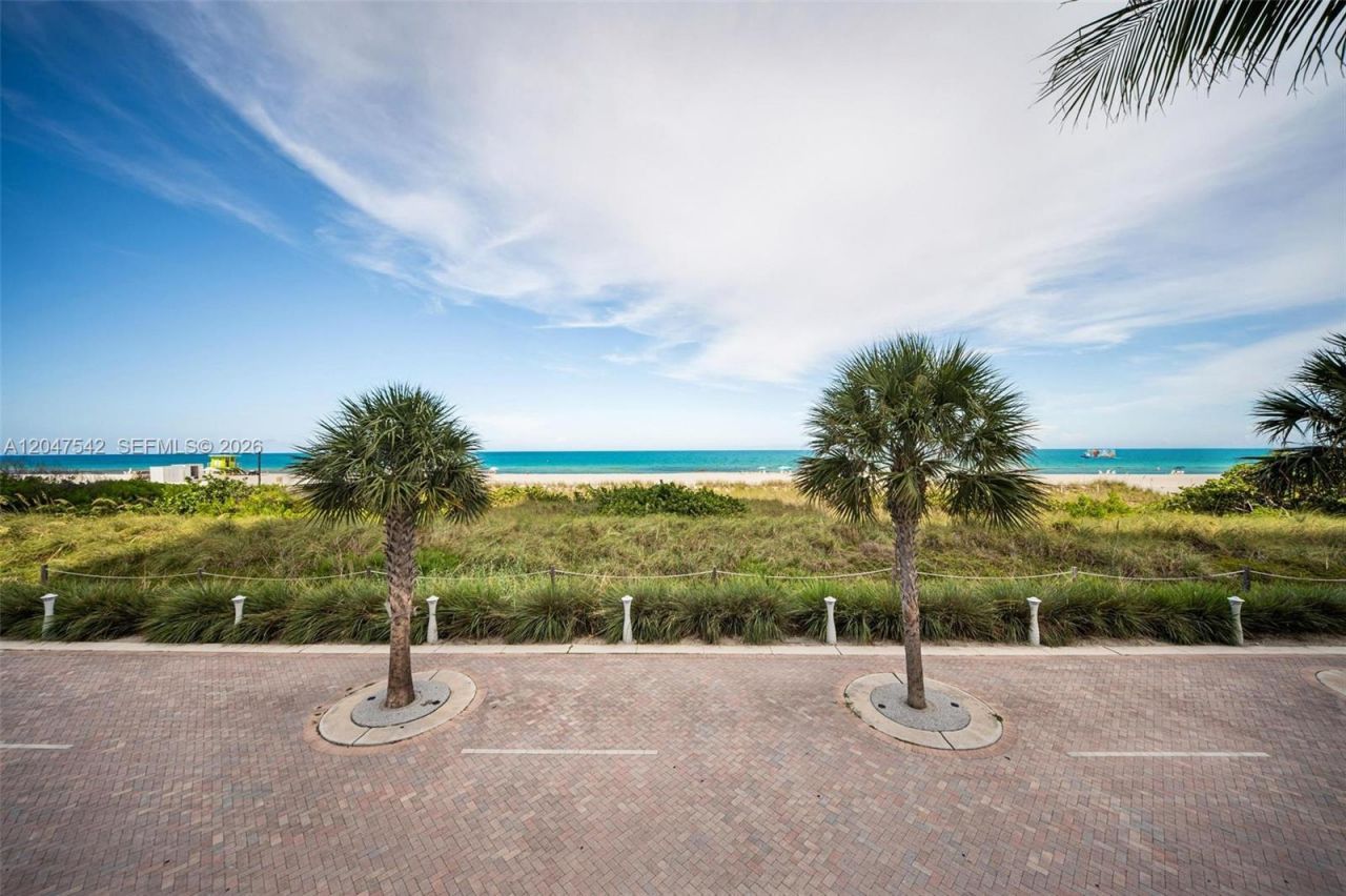 5701 Collins Ave , Unit 1415, Miami Beach, FL 33140 Photo