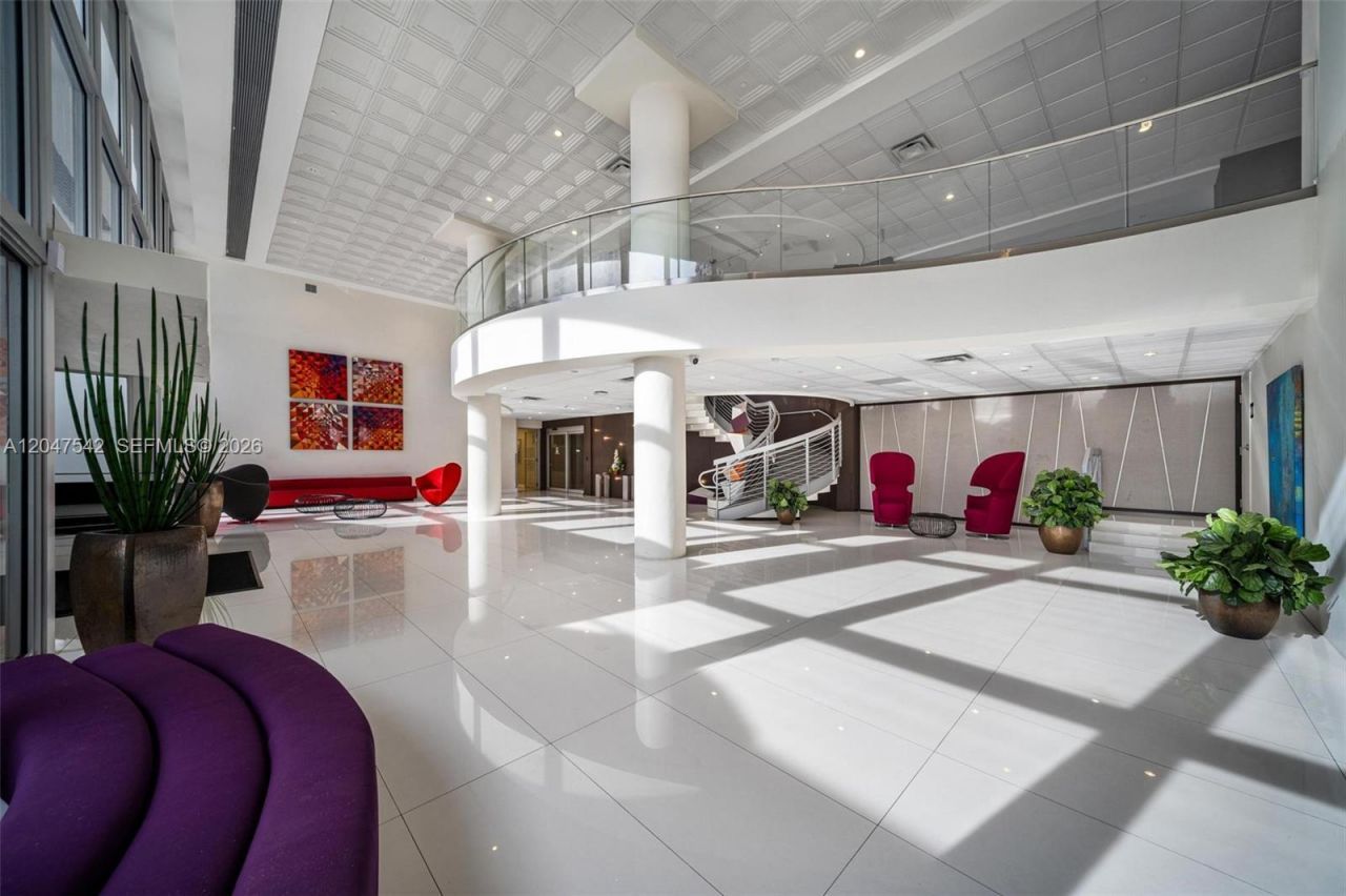 5701 Collins Ave , Unit 1415, Miami Beach, FL 33140 Photo