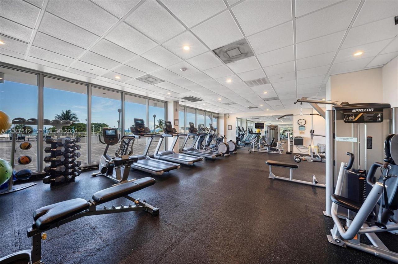 5701 Collins Ave , Unit 1415, Miami Beach, FL 33140 Photo