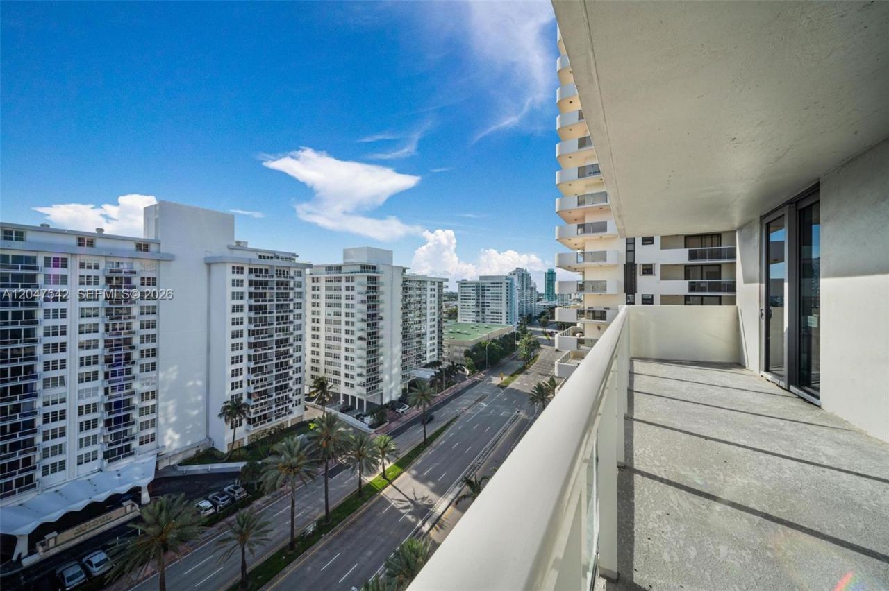 5701 Collins Ave , Unit 1415, Miami Beach, FL 33140 Photo