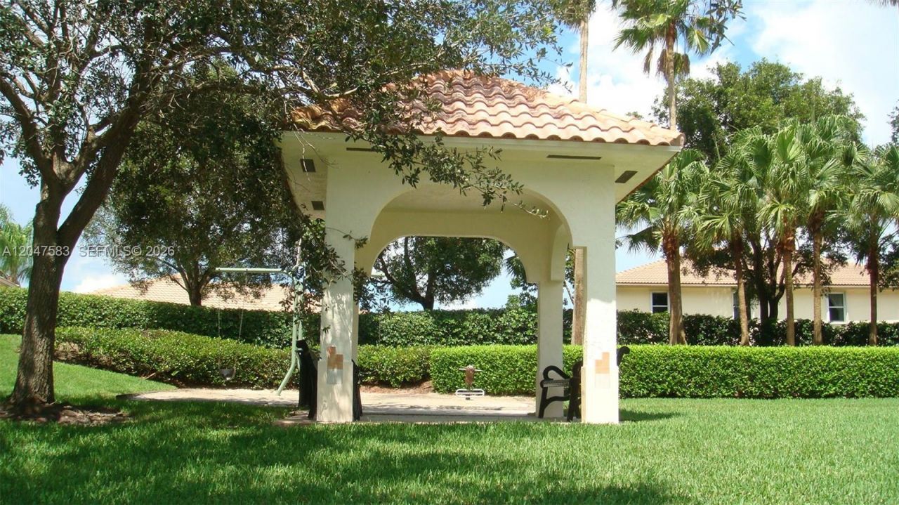 4152 Pine Ridge Ln , Weston, FL 33331 Photo