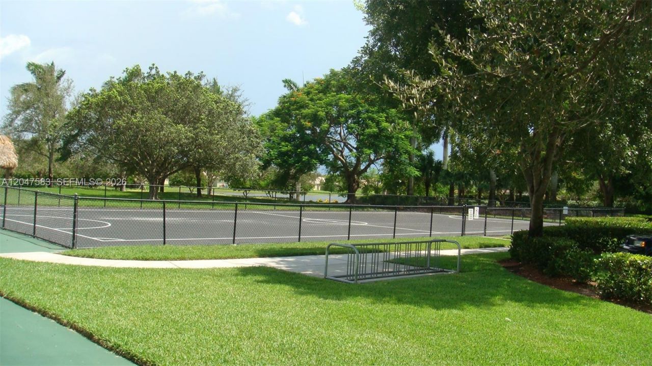 4152 Pine Ridge Ln , Weston, FL 33331 Photo