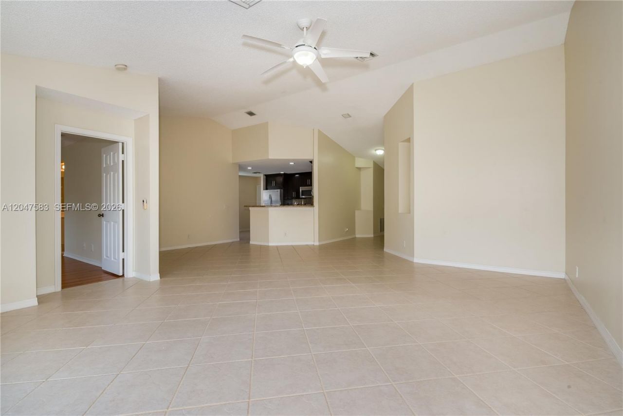 4152 Pine Ridge Ln , Weston, FL 33331 Photo