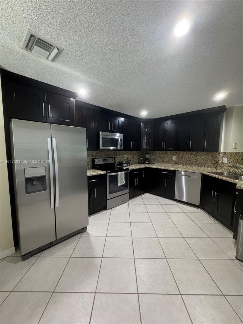 4152 Pine Ridge Ln , Weston, FL 33331 Photo