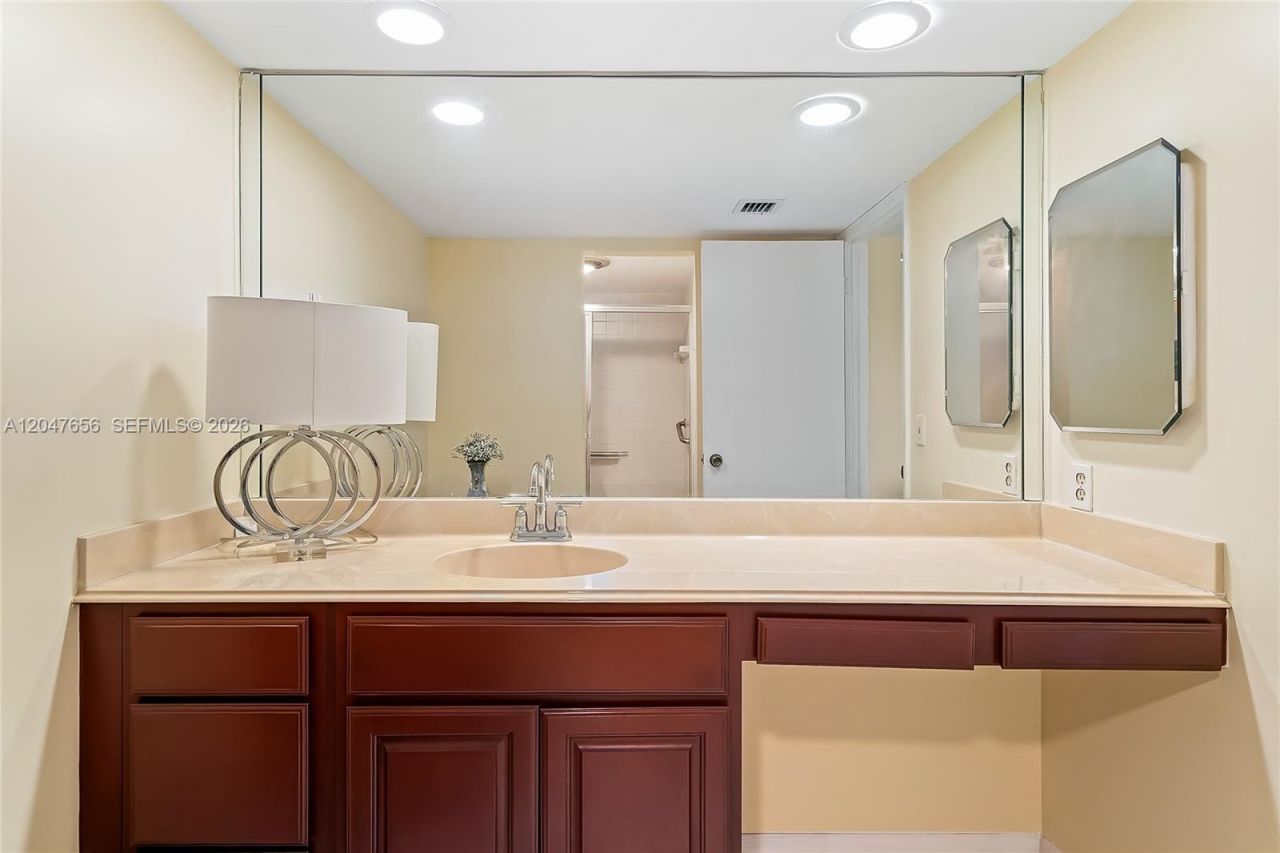 4500 Gefion Ct , Unit 304, Lake Worth, FL 33467 Photo