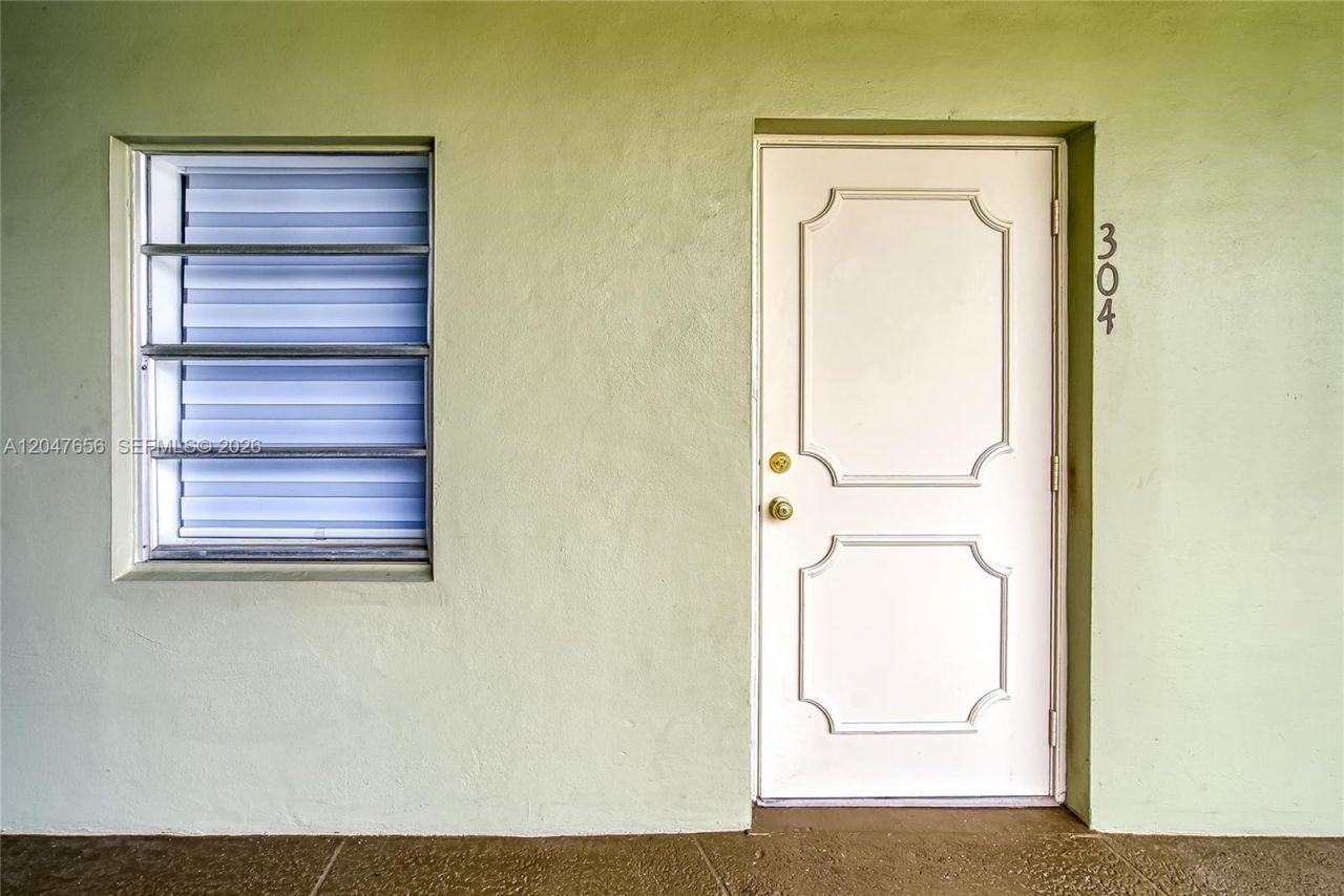 4500 Gefion Ct , Unit 304, Lake Worth, FL 33467 Photo