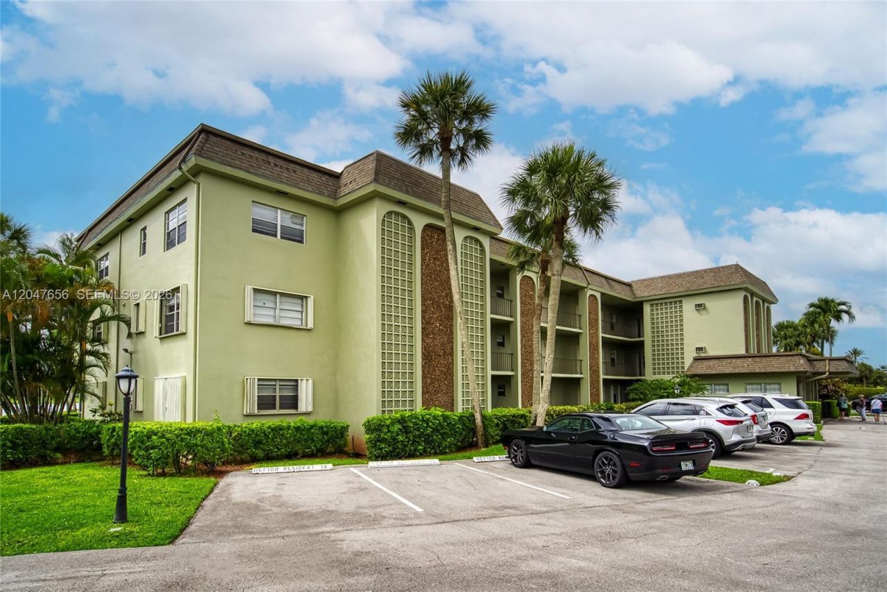 4500 Gefion Ct , Unit 304, Lake Worth, FL 33467 Photo
