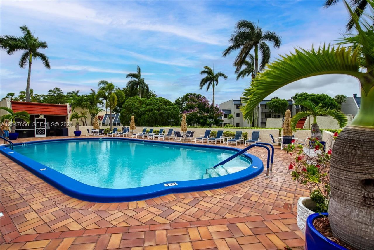 4500 Gefion Ct , Unit 304, Lake Worth, FL 33467 Photo