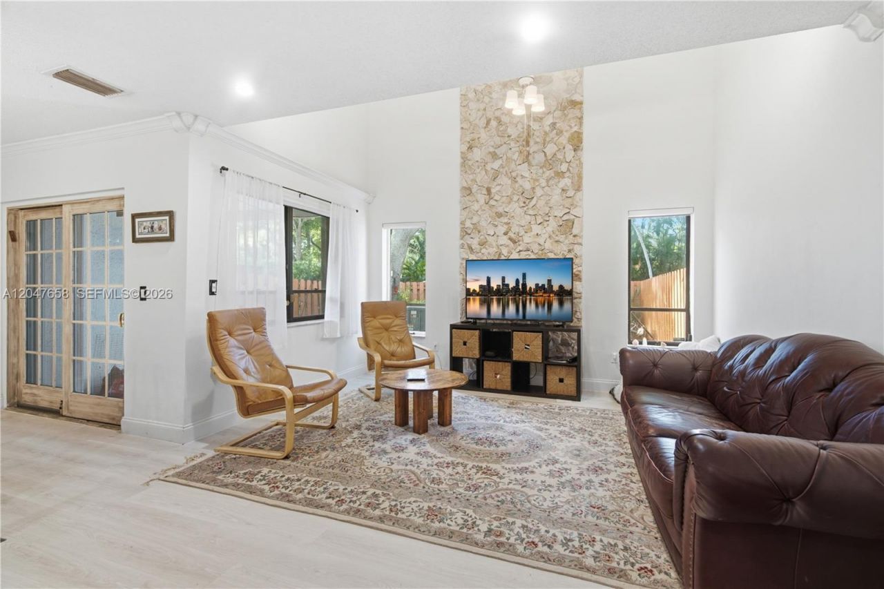 2822 N 34th Ave , Hollywood, FL 33021 Photo