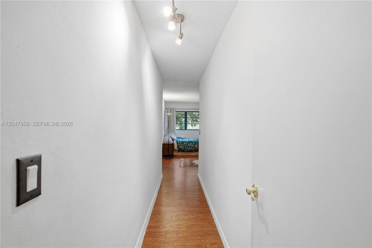 2822 N 34th Ave, Hollywood, FL 33021 Photo