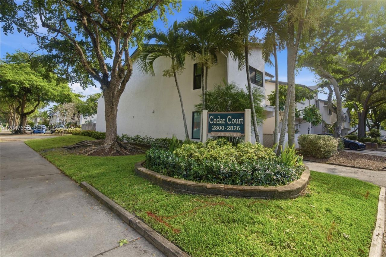 2822 N 34th Ave , Hollywood, FL 33021 Photo