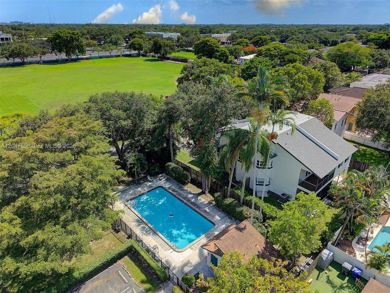 2822 N 34th Ave, Hollywood, FL 33021 Photo