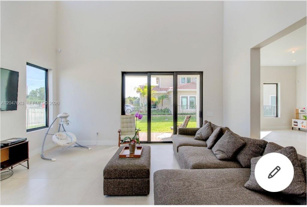 3412 Emerson Ln , Hollywood, FL 33312 Photo