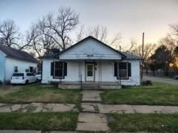 1001 16th Street S, Waco, TX 76706