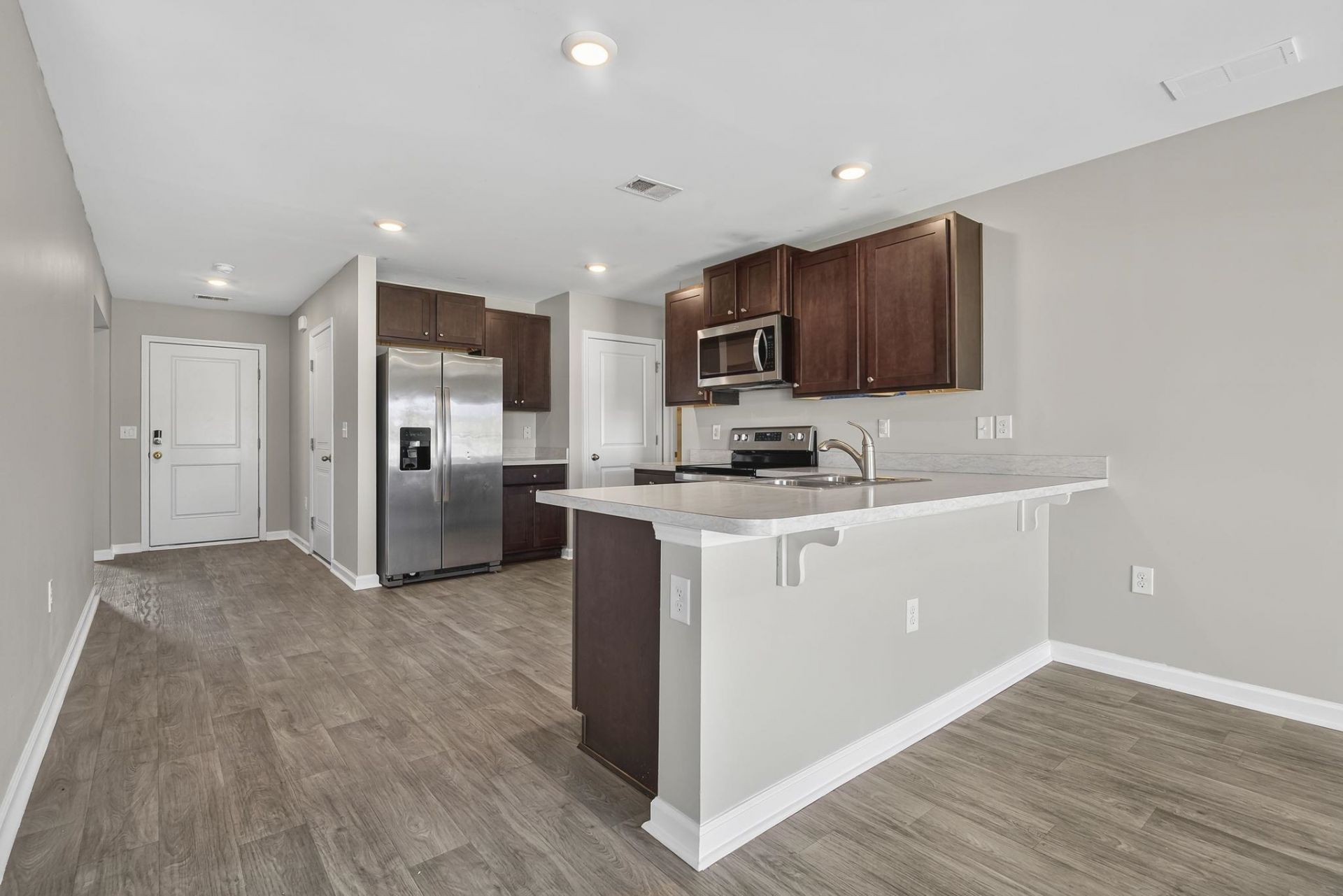 408 Sage Cedar Place Photo 12