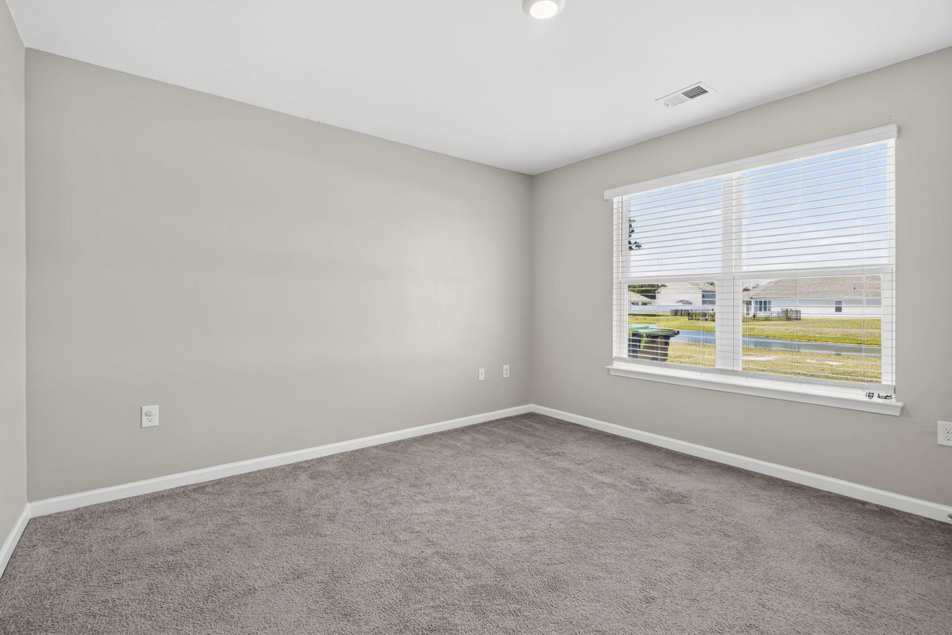 408 Sage Cedar Place Photo 17