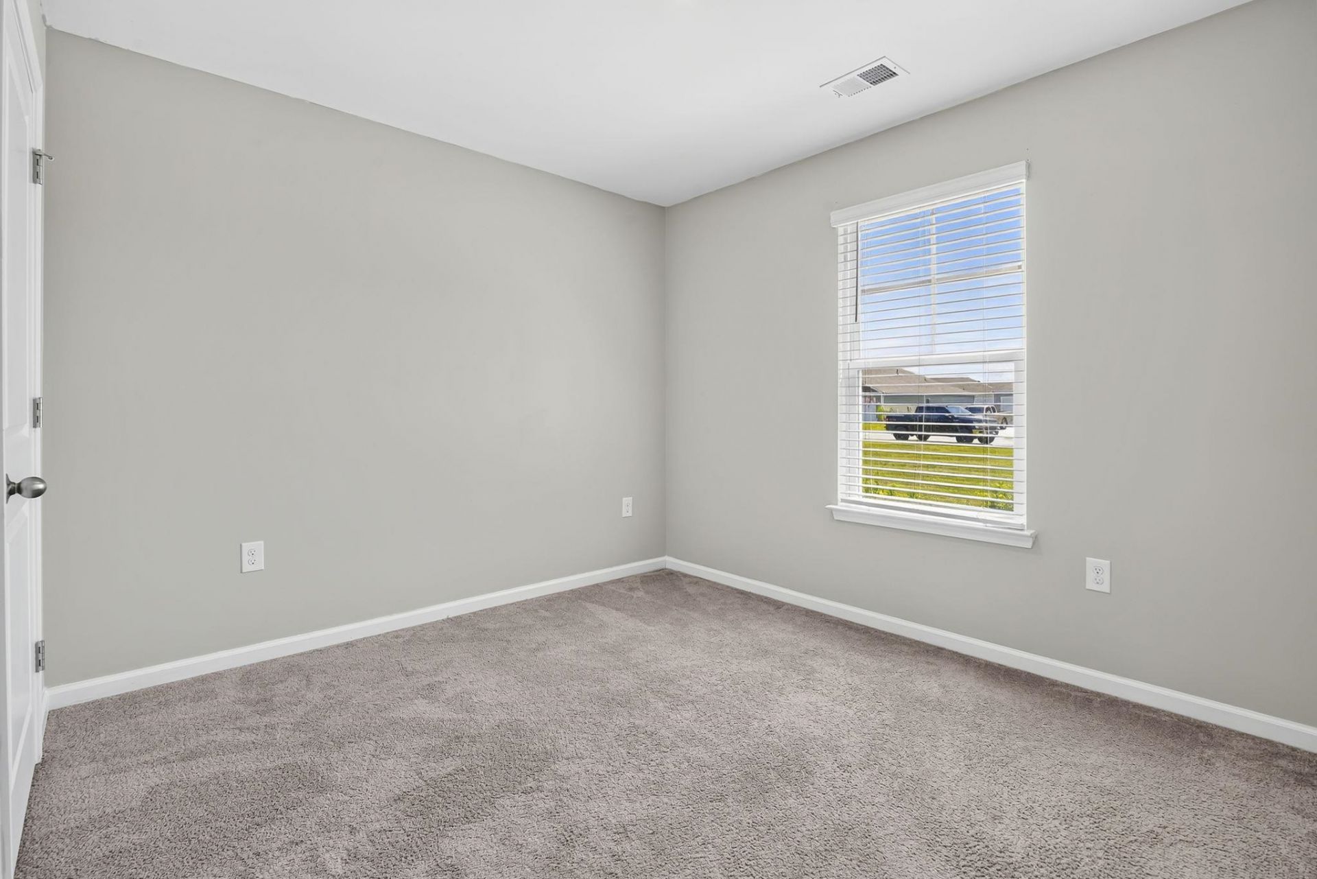 408 Sage Cedar Place Photo 23