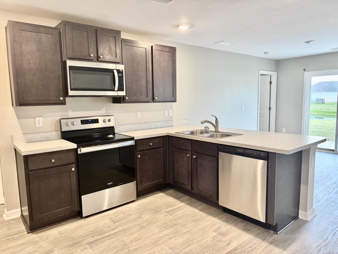 408 Sage Cedar Place Photo 9