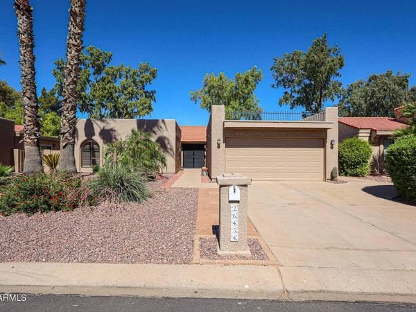 26434 S CEDARCREST Drive, Sun Lakes, AZ 85248