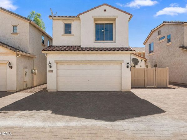 1943 W DAVIS Road, Phoenix, AZ 85023