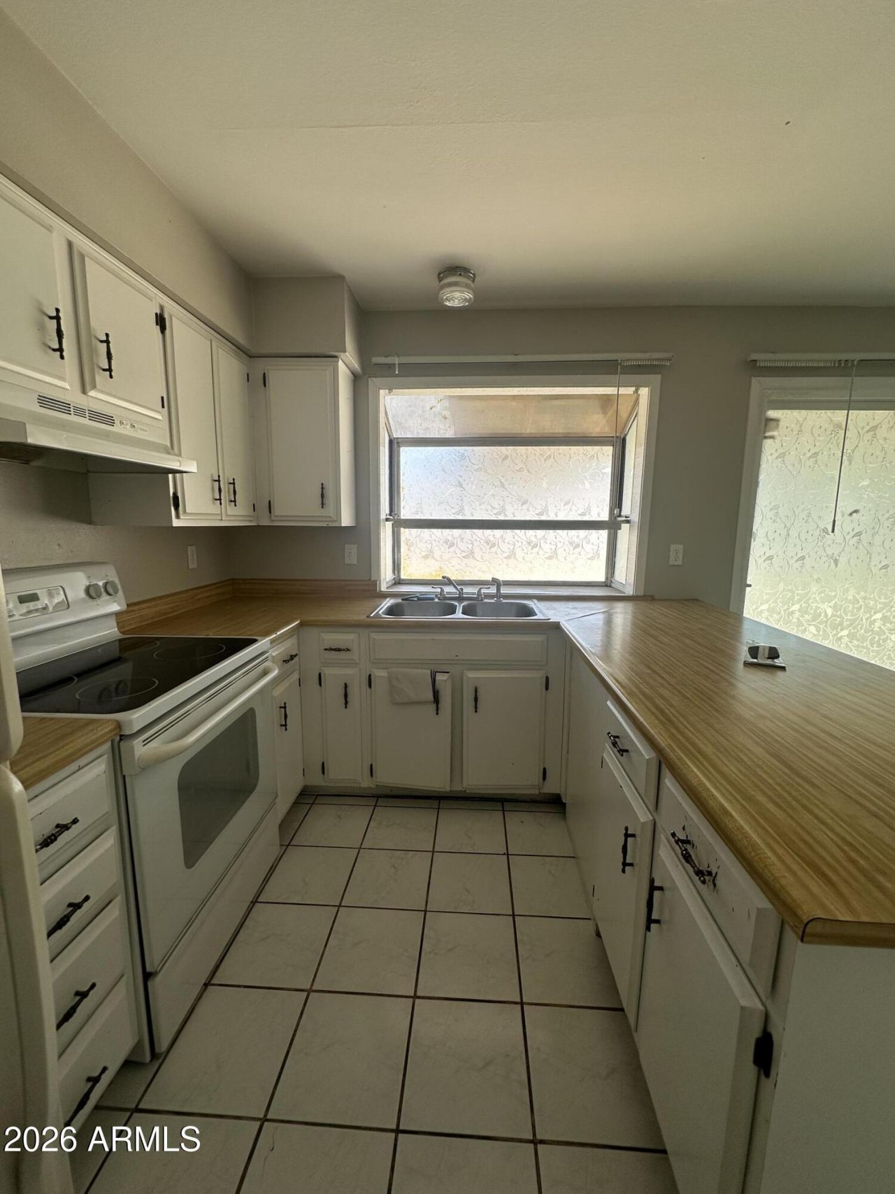8847 W Weldon Avenue, Phoenix, AZ 85037 Main Photo