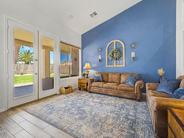 604 W GOLDFINCH Way, Chandler, AZ 85286