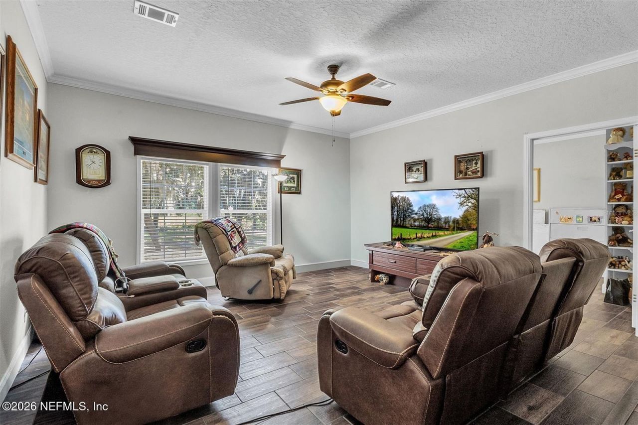 601 Purvis Road, Seville, FL 32190 Photo