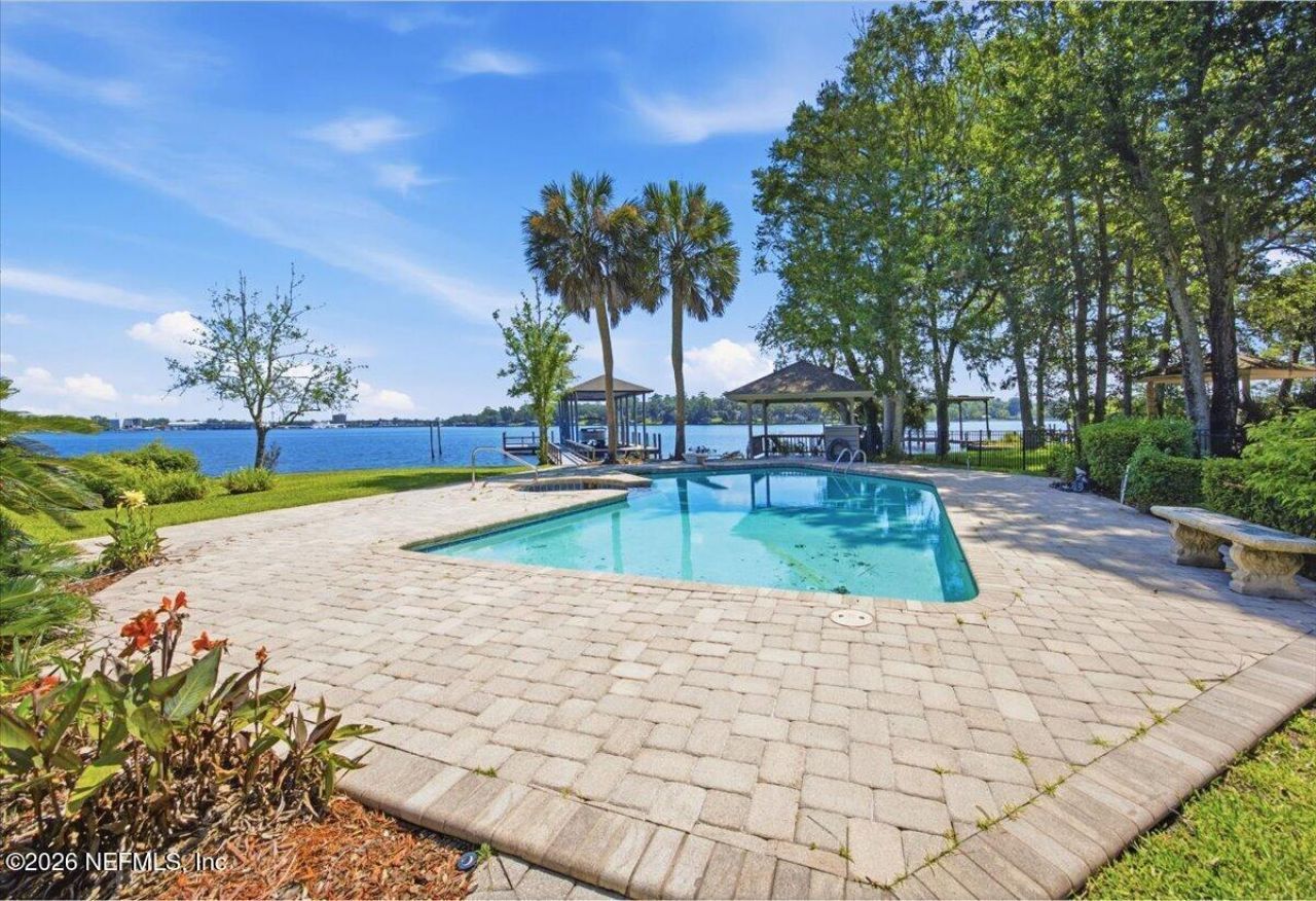 4501 Ortega Farms Circle, Jacksonville, FL 32210 Photo