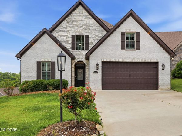 8413 Chipshot Lane, Knoxville, TN 37923
