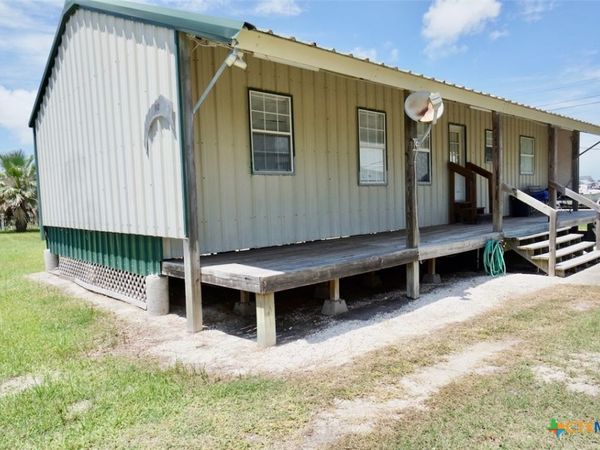 78 Carrie Street , Port O'Connor, TX 77982